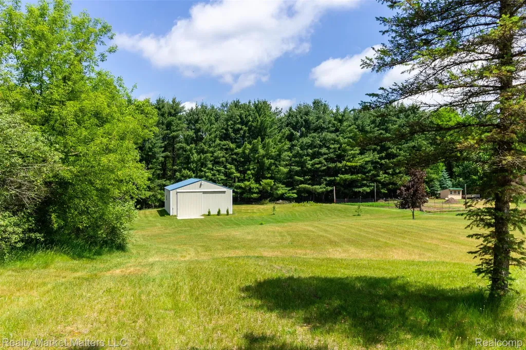 4951 Laur Road Deerfield Township MI 48461
