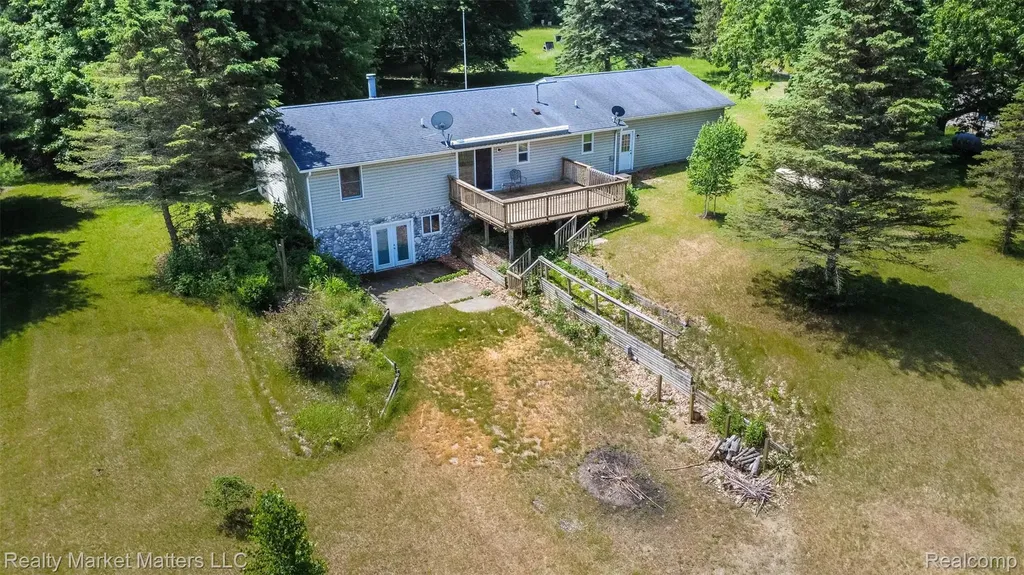 4951 Laur Road Deerfield Township MI 48461