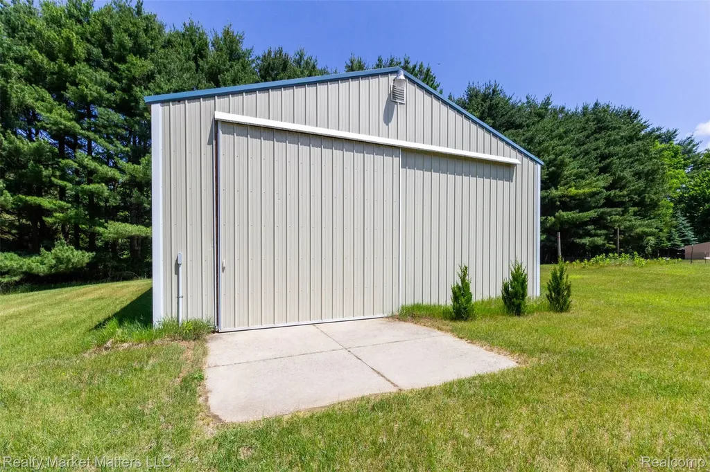 4951 Laur Road Deerfield Township MI 48461