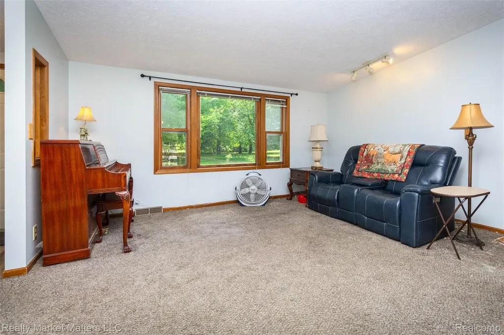 4951 Laur Road Deerfield Township MI 48461