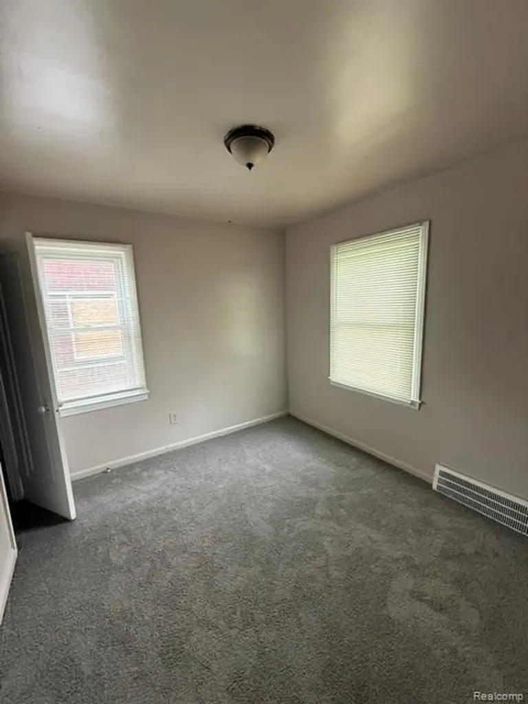 12519 Laing Street Detroit City MI 48224