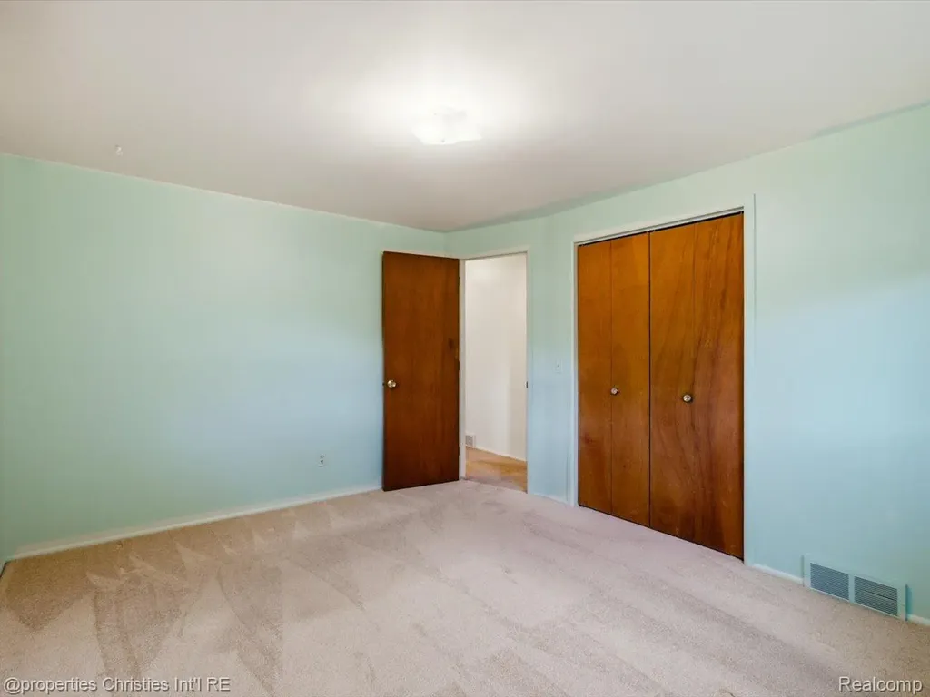 3541 Shenandoah Avenue Port Huron City MI 48060