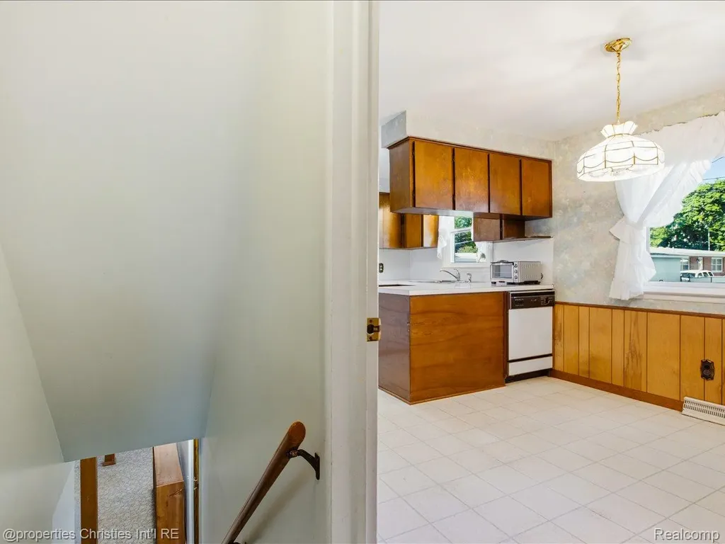 3541 Shenandoah Avenue Port Huron City MI 48060