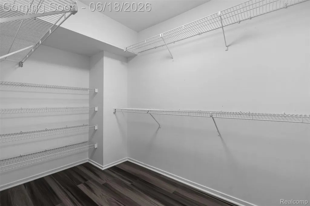 6680 Ridgefield Circle West Bloomfield Charter Township MI 48322