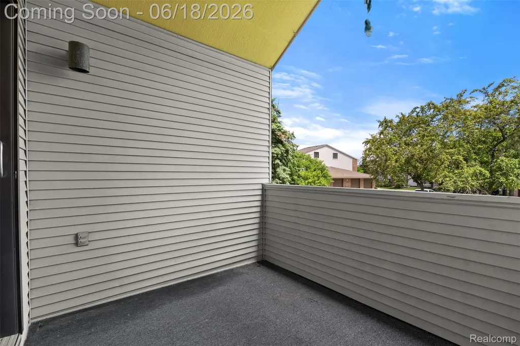 6680 Ridgefield Circle West Bloomfield Charter Township MI 48322