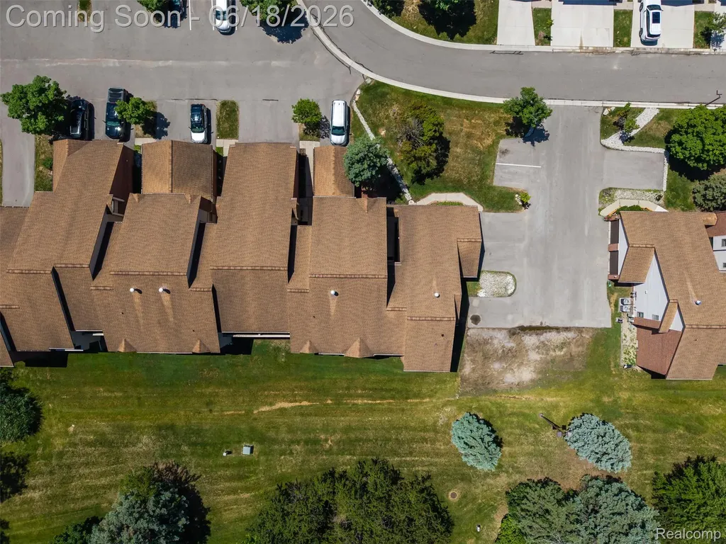 6680 Ridgefield Circle West Bloomfield Charter Township MI 48322