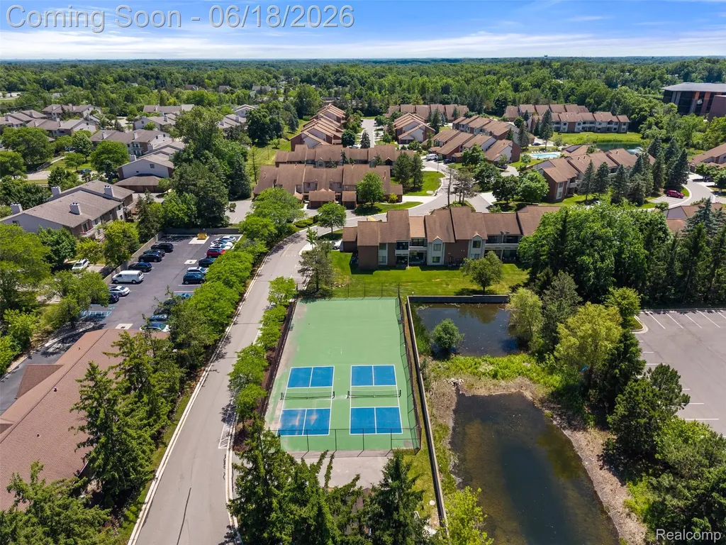 6680 Ridgefield Circle West Bloomfield Charter Township MI 48322