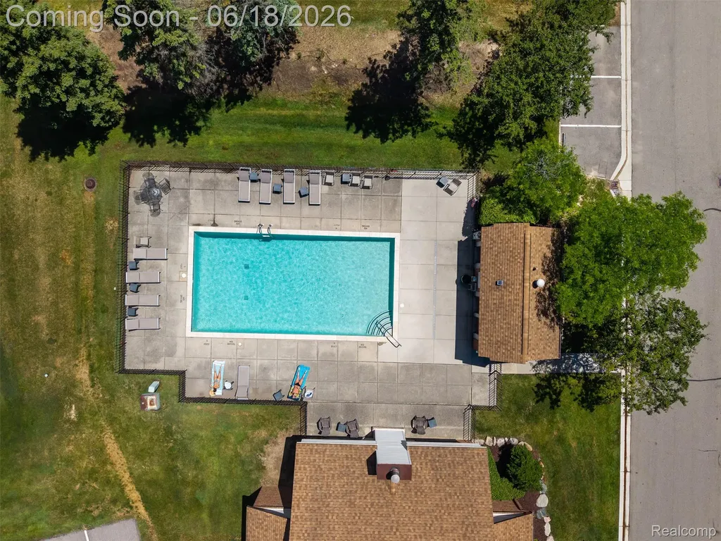 6680 Ridgefield Circle West Bloomfield Charter Township MI 48322