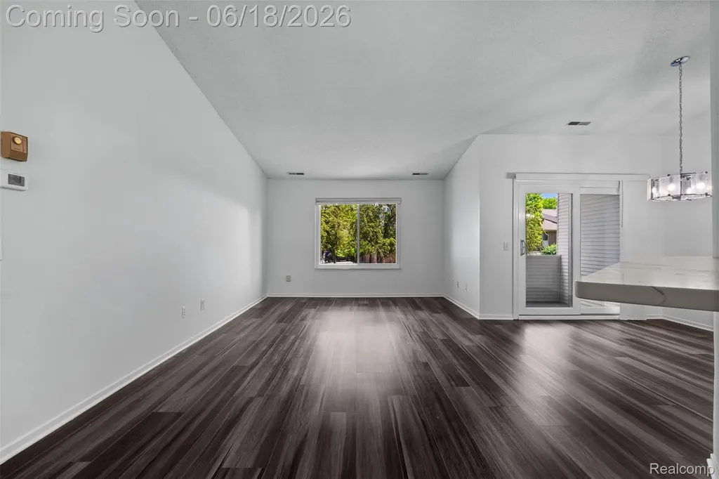 6680 Ridgefield Circle West Bloomfield Charter Township MI 48322
