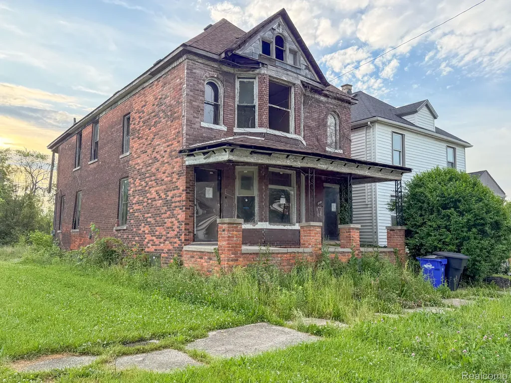 1540 Saint Clair Street Detroit City MI 48214