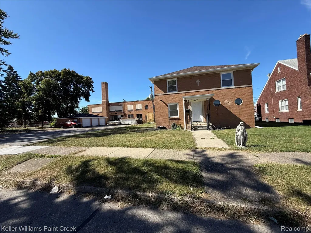1114 1st Street Wyandotte City MI 48192