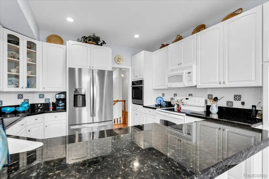 1628 Edison Shores Lane Port Huron City MI 48060
