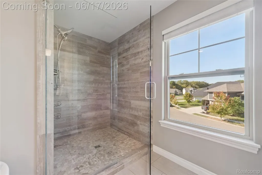 16939 Willowbrook Drive Bath Charter Township MI 48840