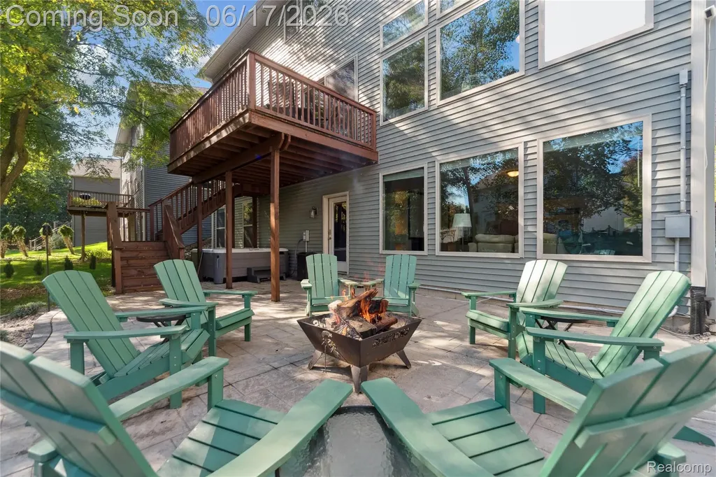16939 Willowbrook Drive Bath Charter Township MI 48840