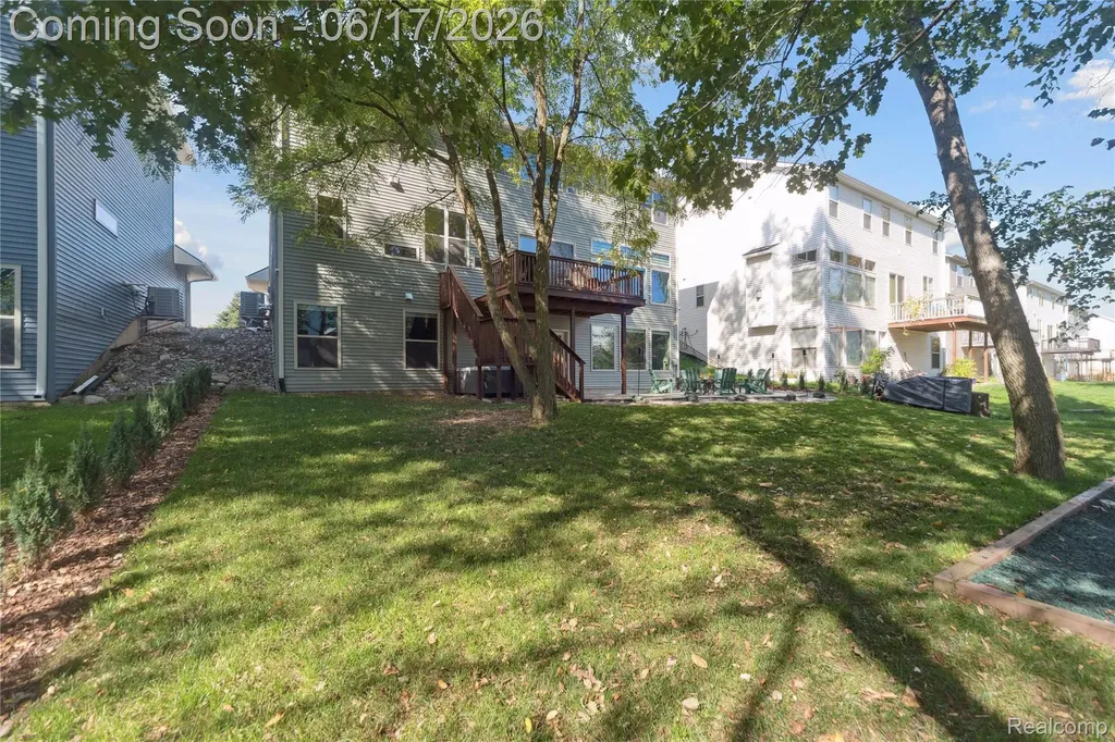 16939 Willowbrook Drive Bath Charter Township MI 48840