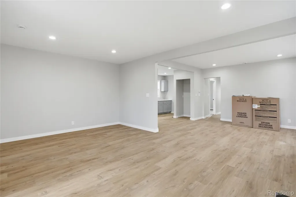 14615 - 14617 Winthrop Street Detroit City MI 48227