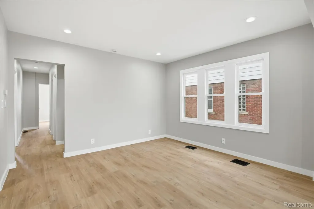 14615 - 14617 Winthrop Street Detroit City MI 48227
