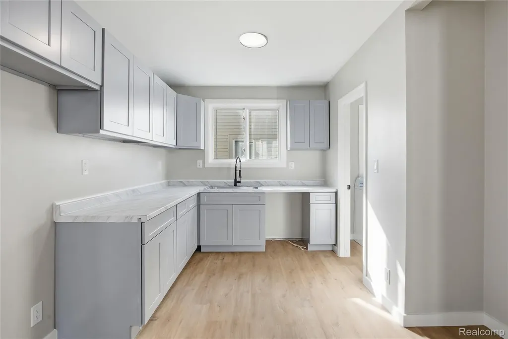 14615 - 14617 Winthrop Street Detroit City MI 48227