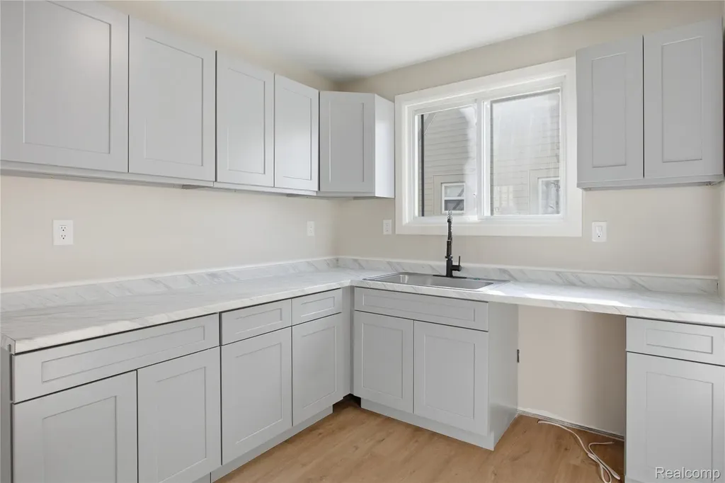 14615 - 14617 Winthrop Street Detroit City MI 48227