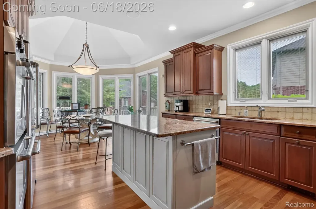 34380 Dante Drive Chesterfield Township MI 48047