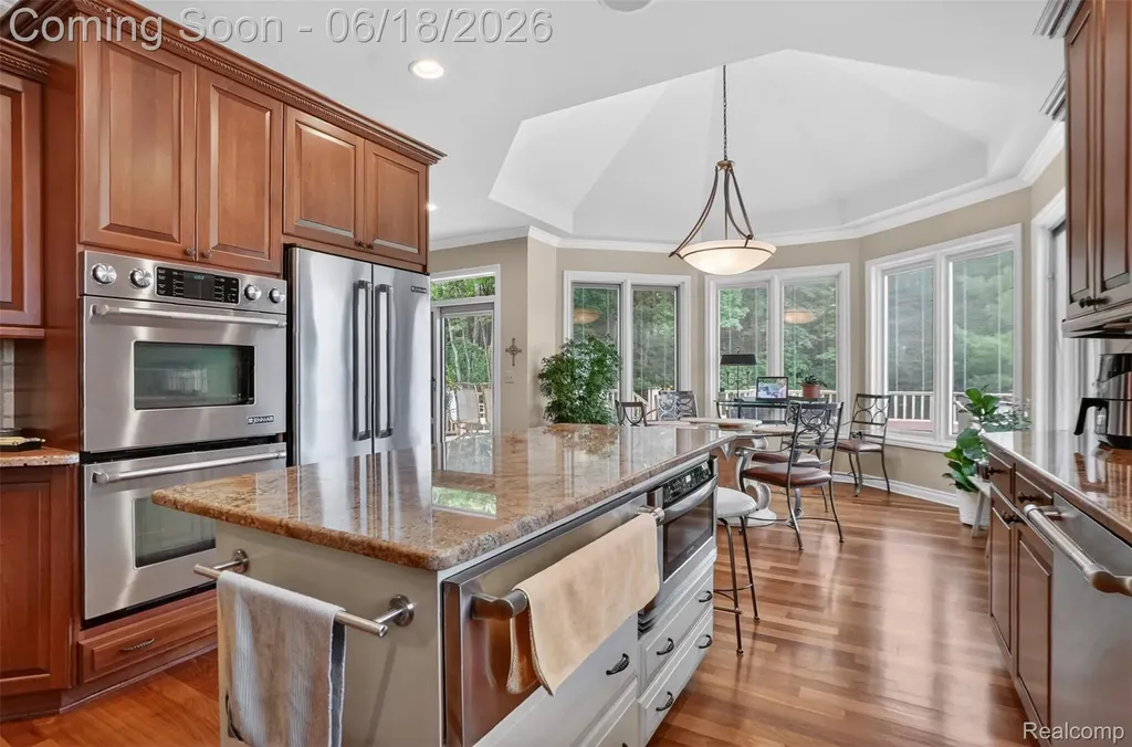 34380 Dante Drive Chesterfield Township MI 48047