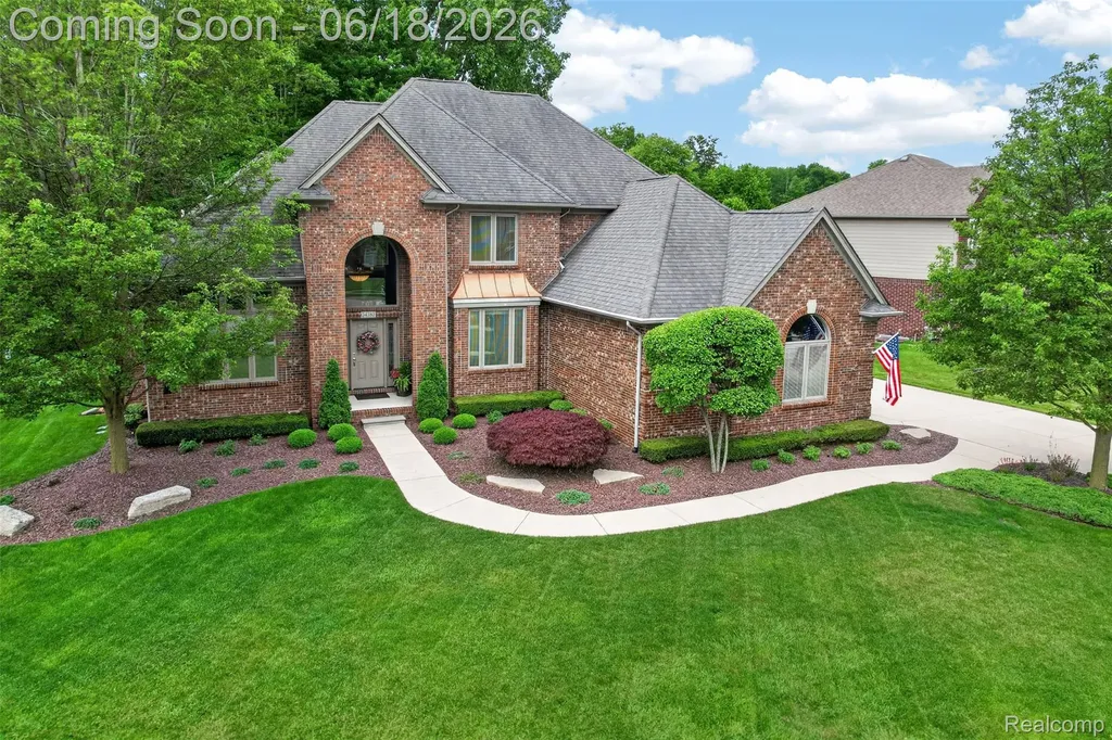 34380 Dante Drive Chesterfield Township MI 48047