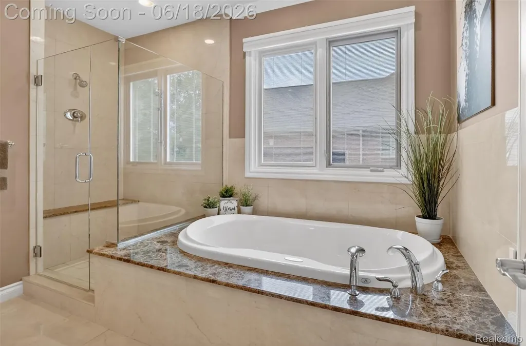 34380 Dante Drive Chesterfield Township MI 48047