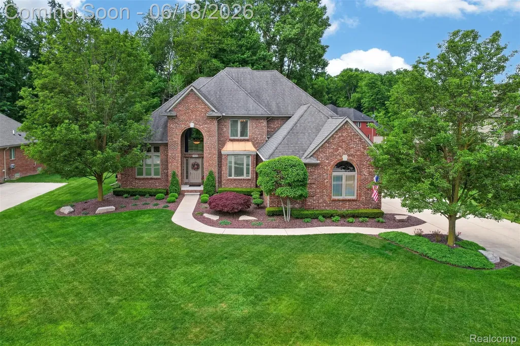 34380 Dante Drive Chesterfield Township MI 48047