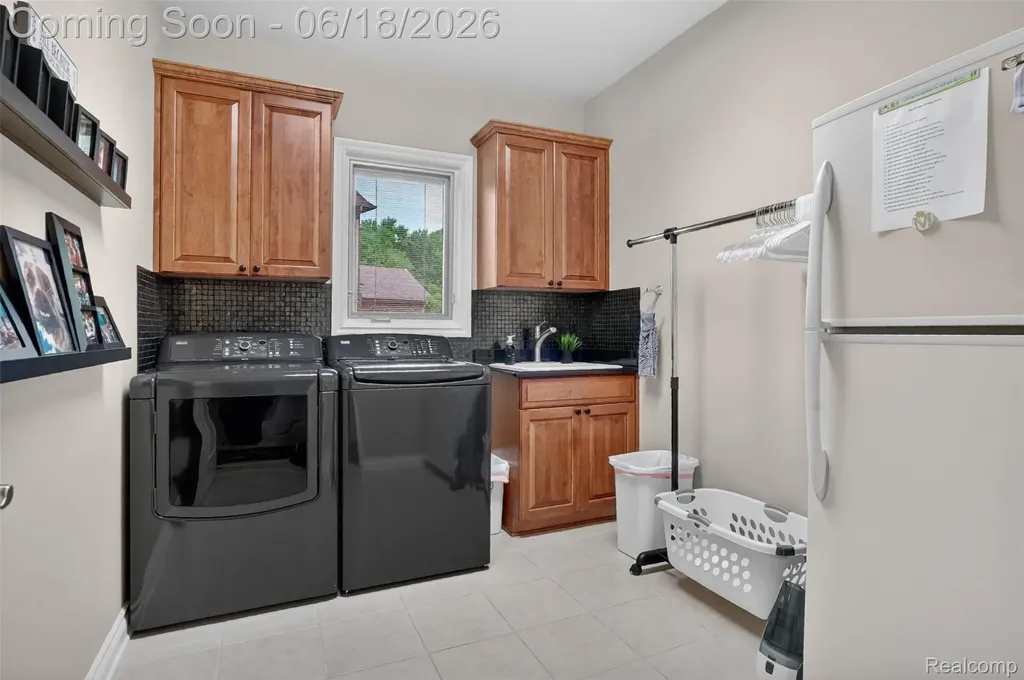 34380 Dante Drive Chesterfield Township MI 48047