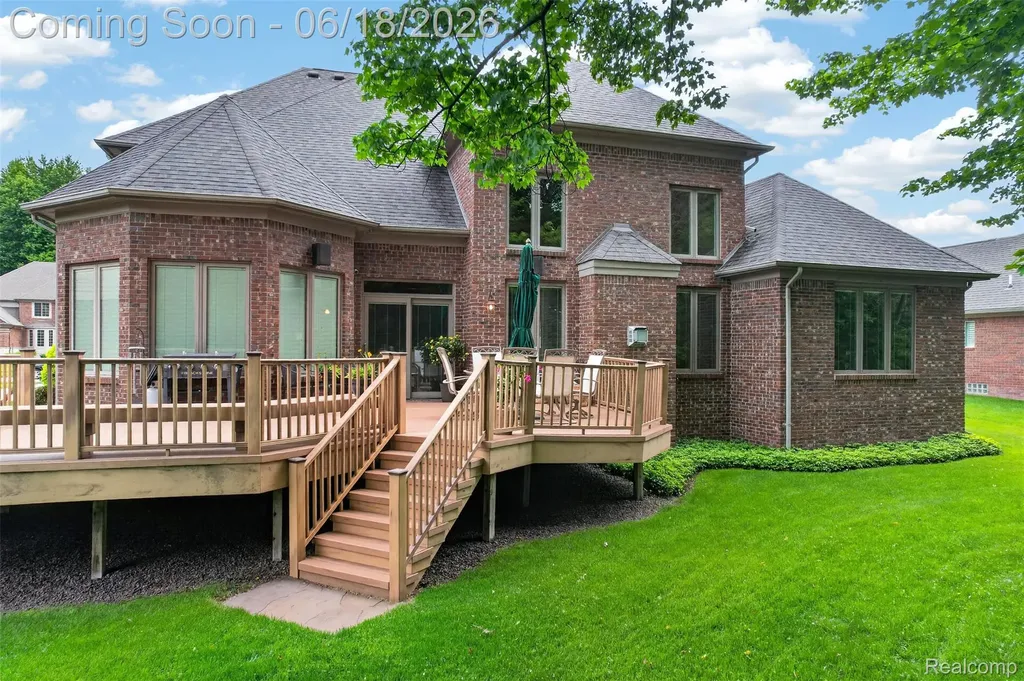 34380 Dante Drive Chesterfield Township MI 48047