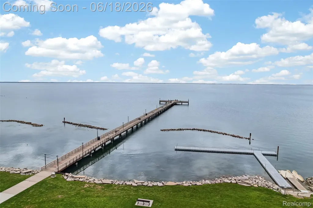 34380 Dante Drive Chesterfield Township MI 48047