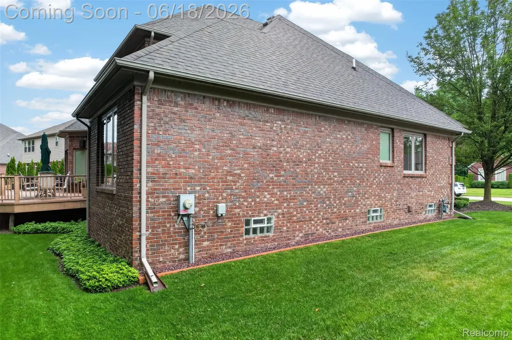 34380 Dante Drive Chesterfield Township MI 48047