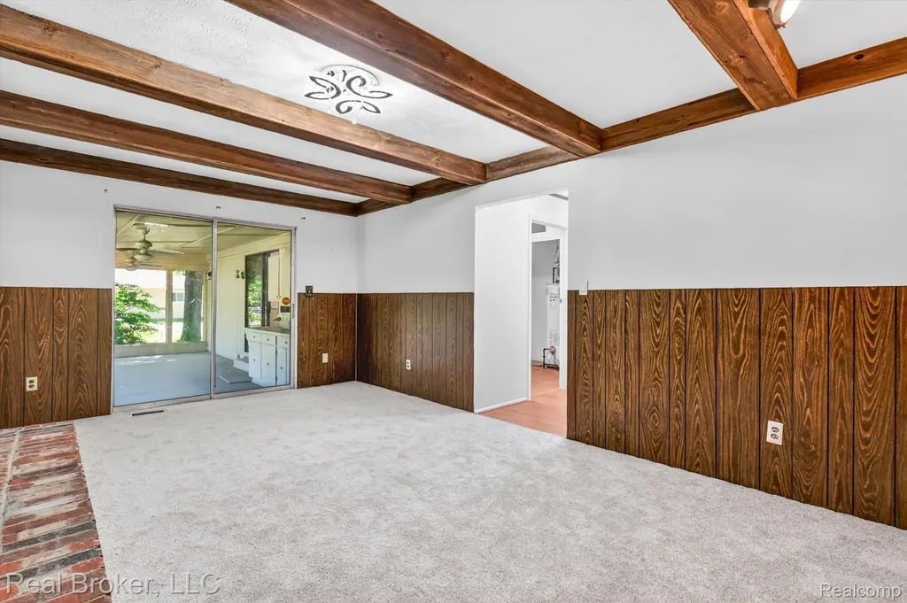 48050 Hull Road Van Buren Charter Township MI 48111