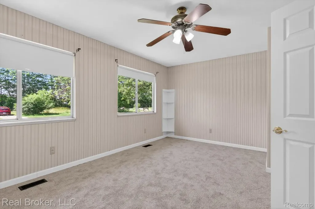 48050 Hull Road Van Buren Charter Township MI 48111