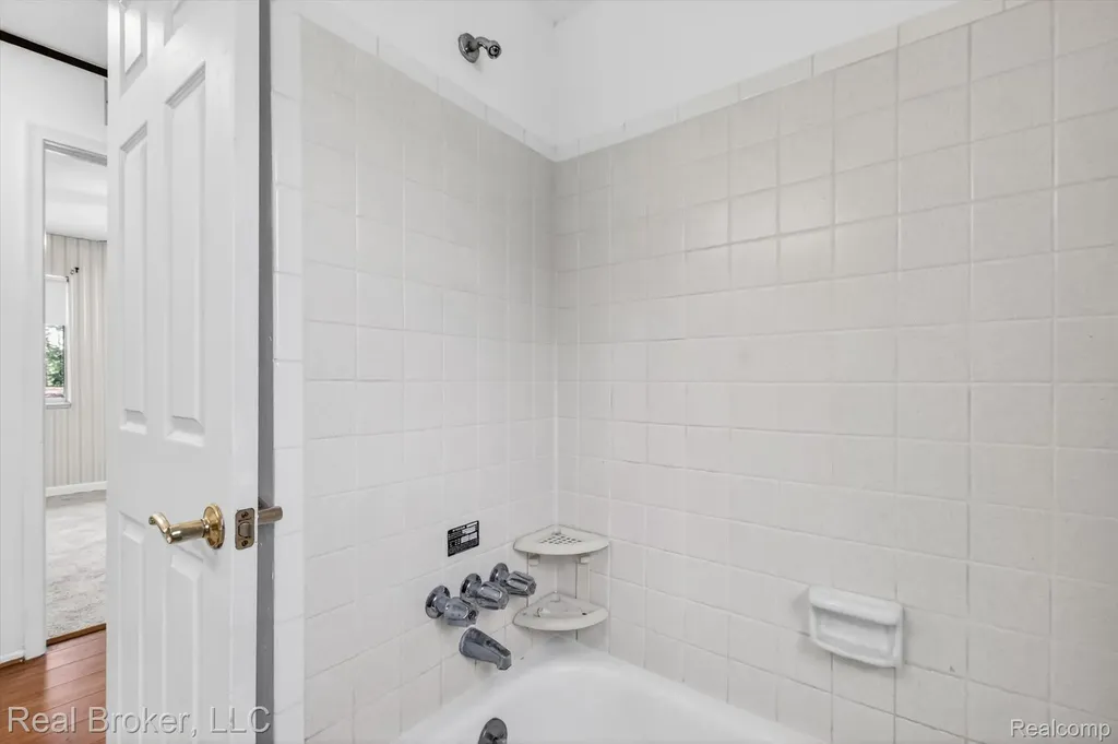 48050 Hull Road Van Buren Charter Township MI 48111