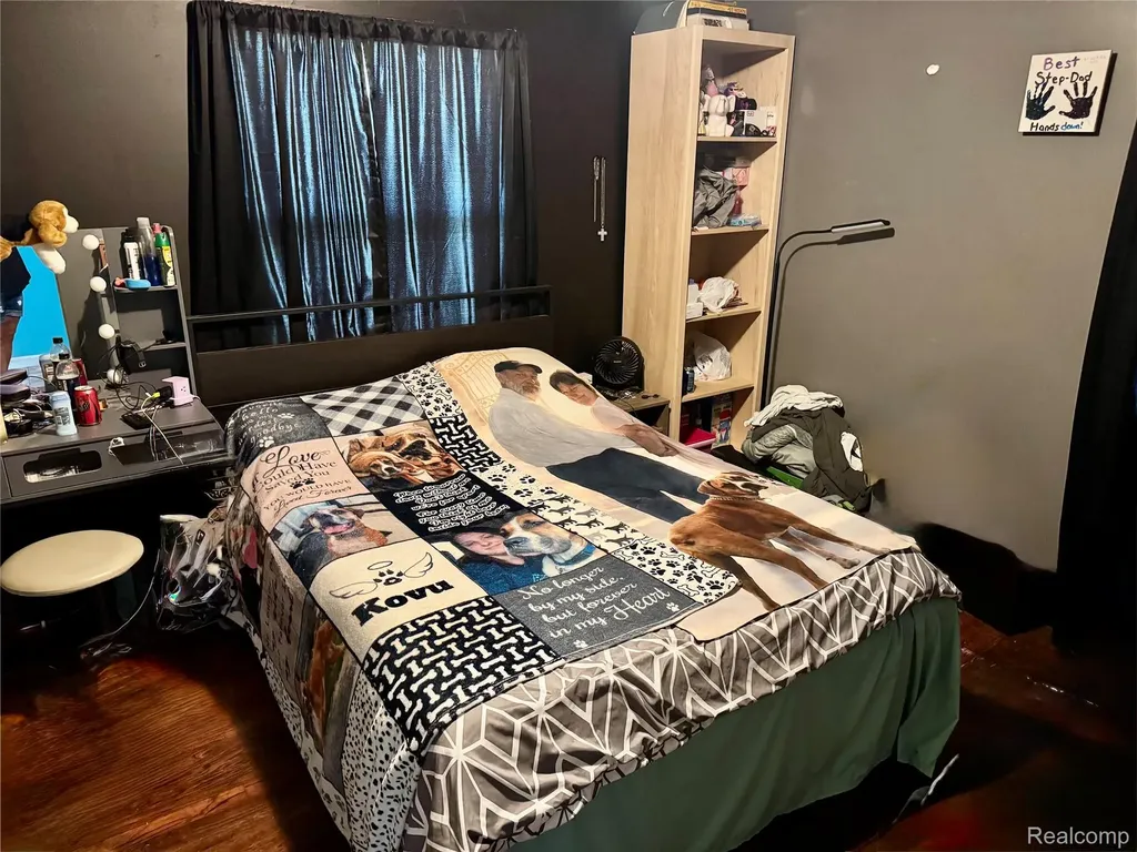 15153 Dasher Avenue Allen Park City MI 48101