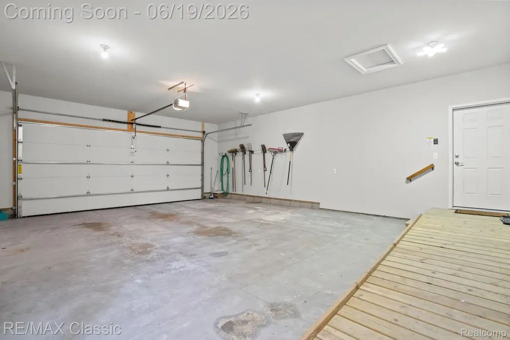 2887 W Joy Road Webster Township MI 48105