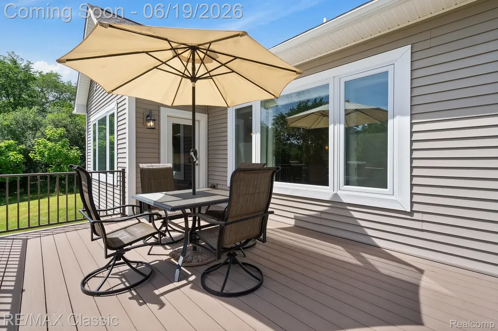 2887 W Joy Road Webster Township MI 48105