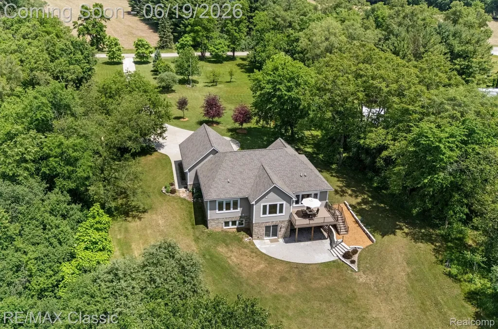 2887 W Joy Road Webster Township MI 48105