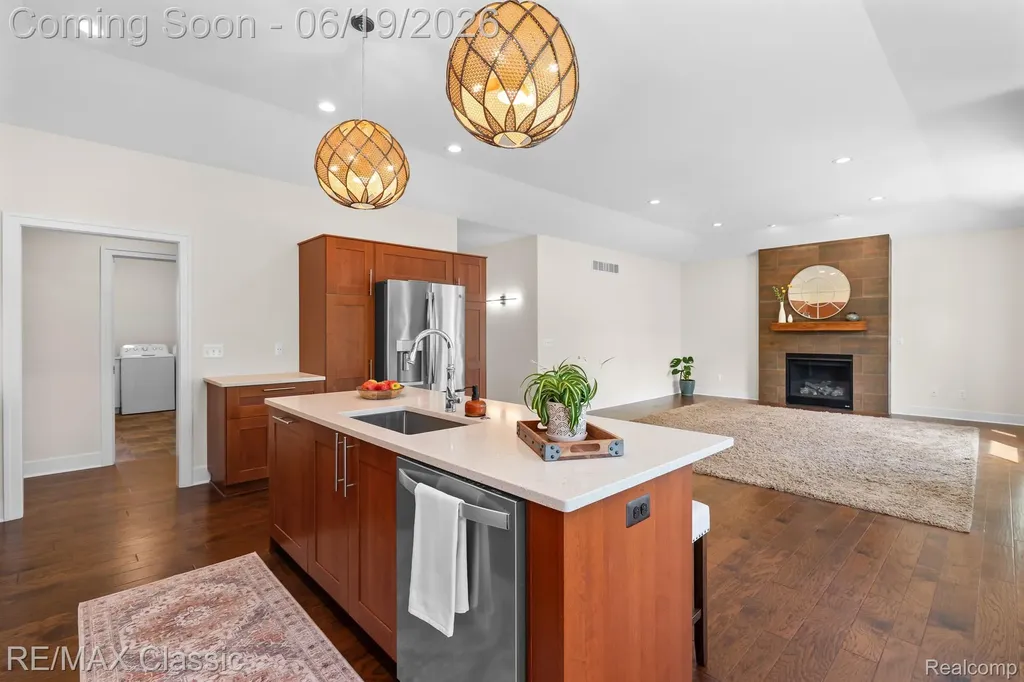 2887 W Joy Road Webster Township MI 48105
