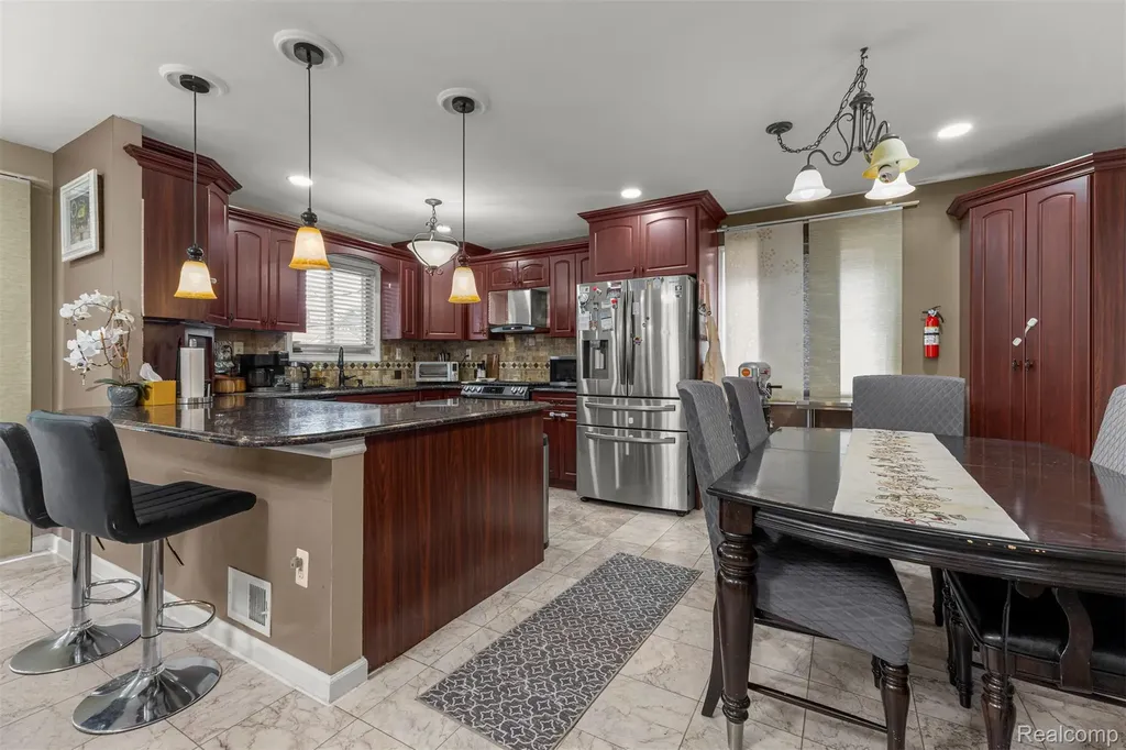 7644 Steadman Street Dearborn City MI 48126