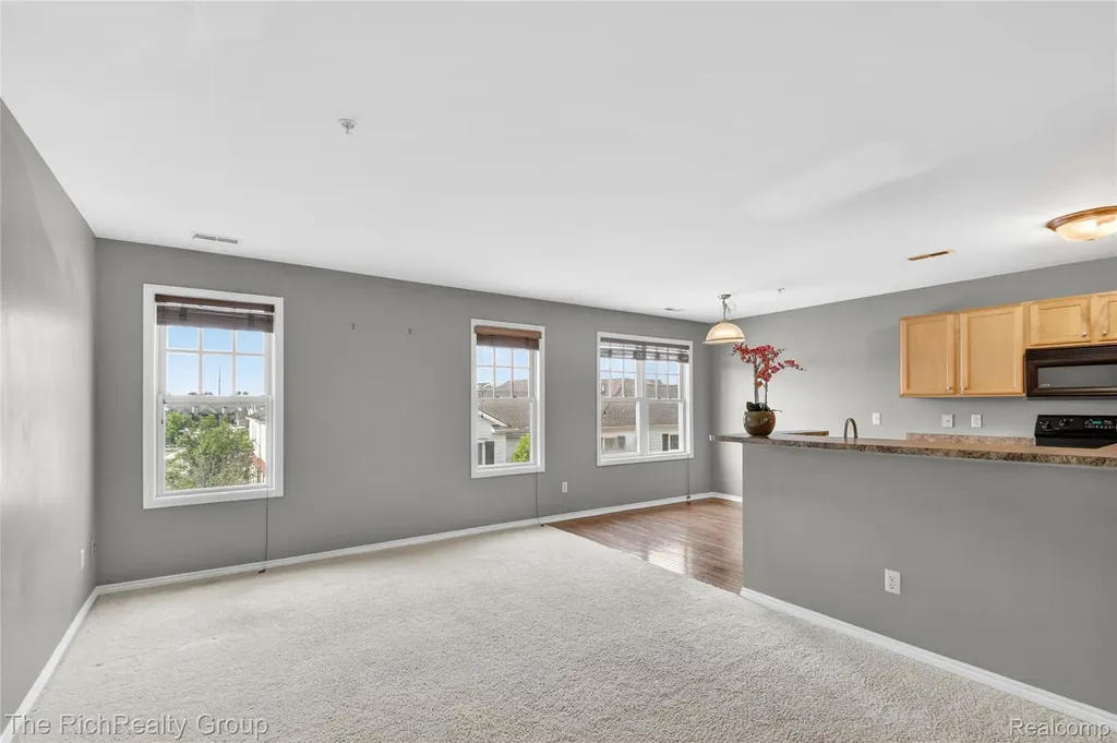 3922 Forester Boulevard Auburn Hills City MI 48326