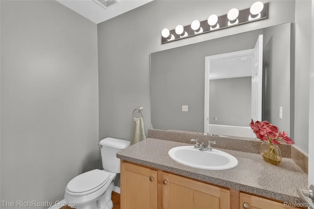 3922 Forester Boulevard Auburn Hills City MI 48326