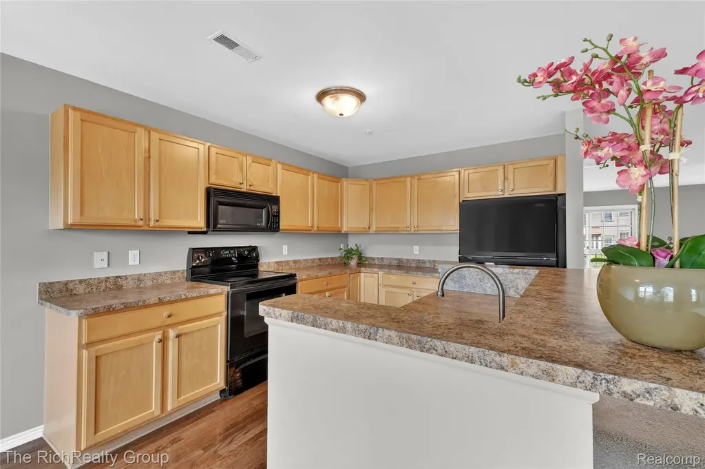 3922 Forester Boulevard Auburn Hills City MI 48326