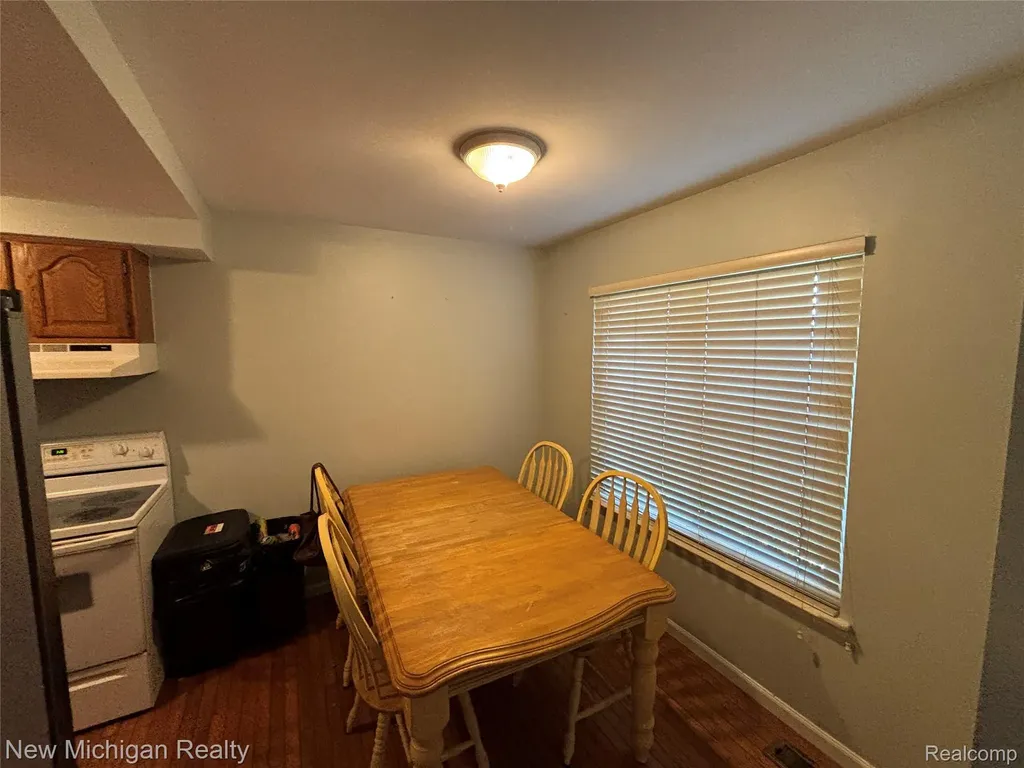 16974 Kingsbrooke Drive Clinton Charter Township MI 48038