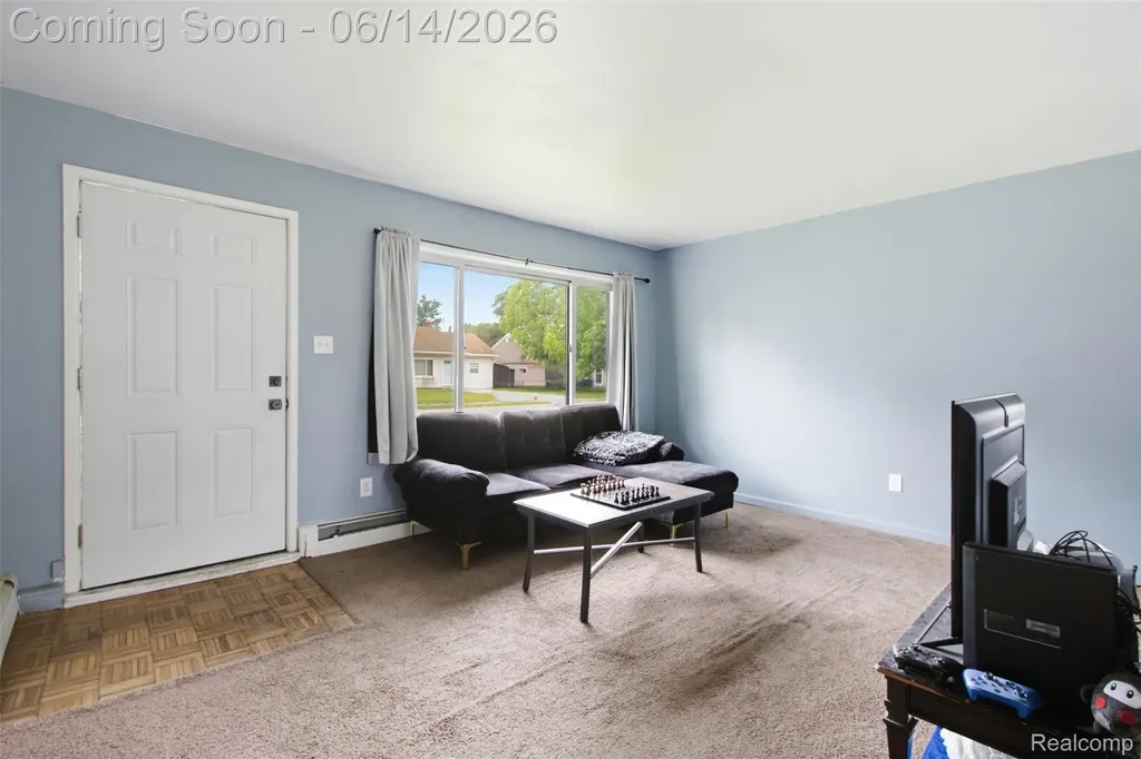 26295 Kathy Street Roseville City MI 48066