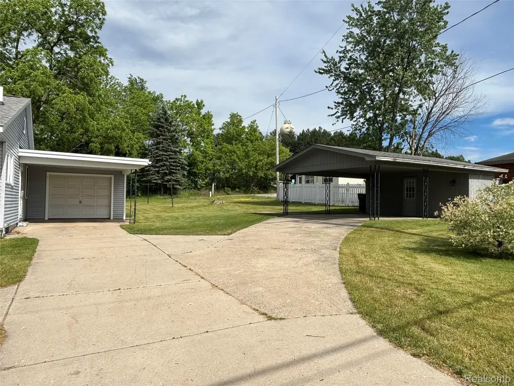 106 N Brownson Avenue Kingsley Village MI 49649