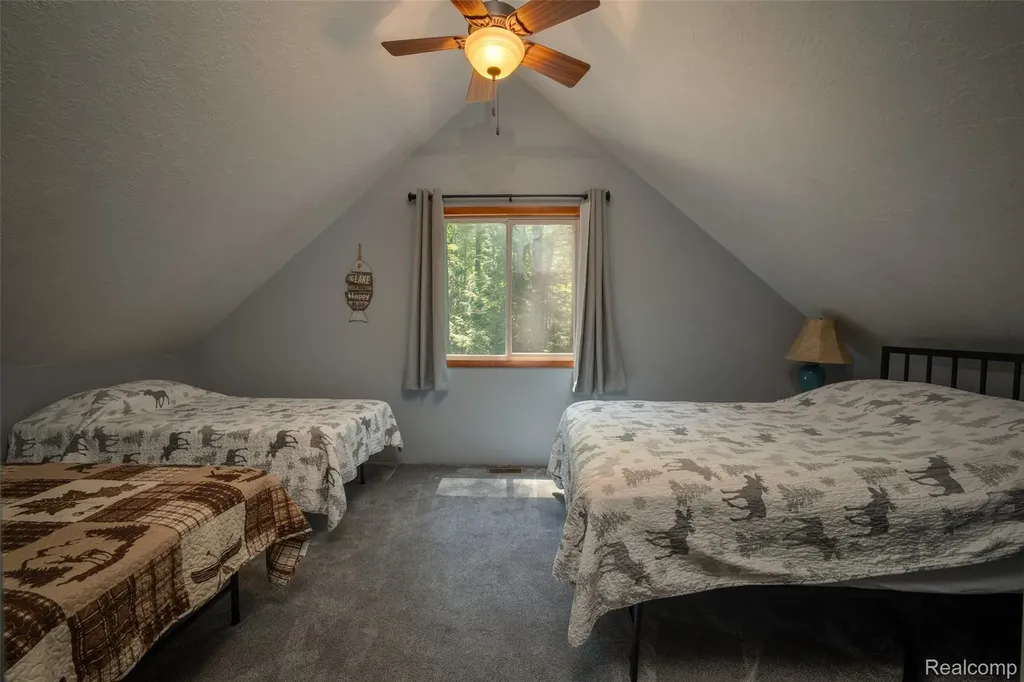 6954 Aarwood Trail NW Clearwater Township MI 49676
