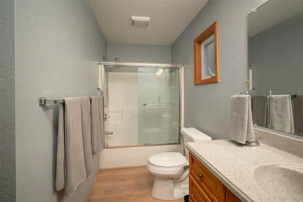 6954 Aarwood Trail NW Clearwater Township MI 49676