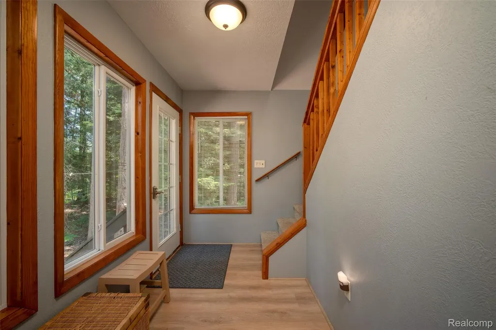 6954 Aarwood Trail NW Clearwater Township MI 49676